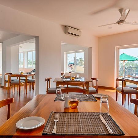 Fairway Sunset Serviced Apartments Galle Exterior photo